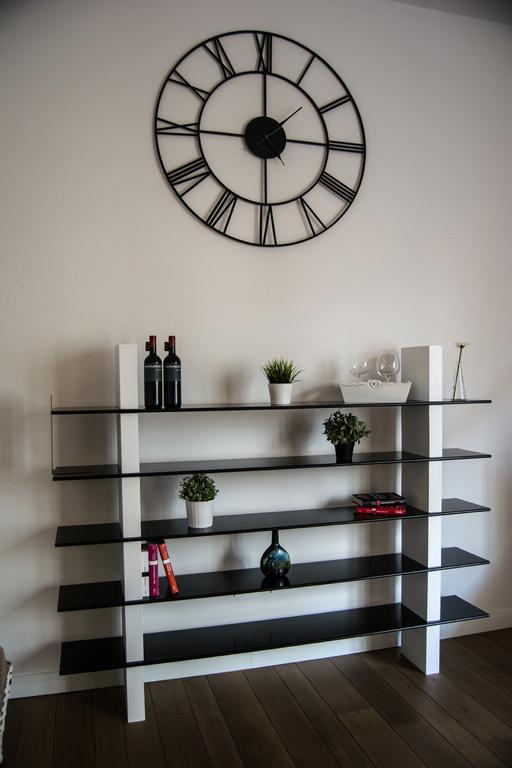 Home In City Palermo Ruang foto